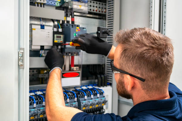 Best Emergency Electrician Near Me  in North Liberty, IA